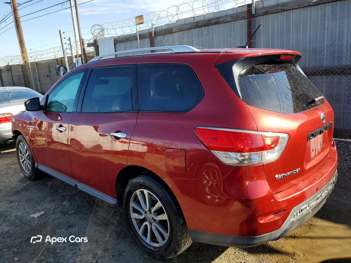 Nissan Pathfinder 2015
