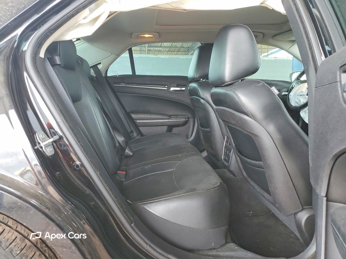 Chrysler 300C 2016