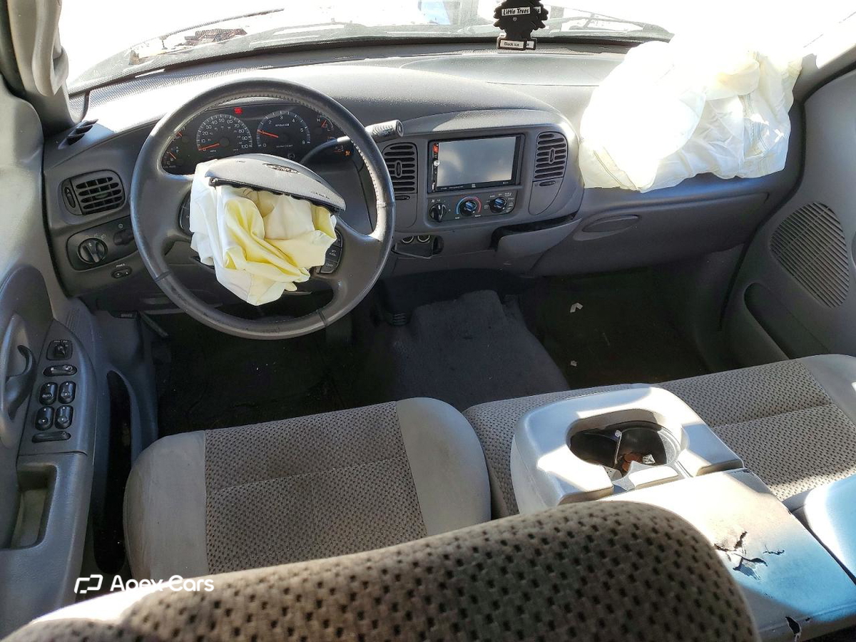 Ford F-150 2002