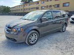 Dodge Caravan 2015