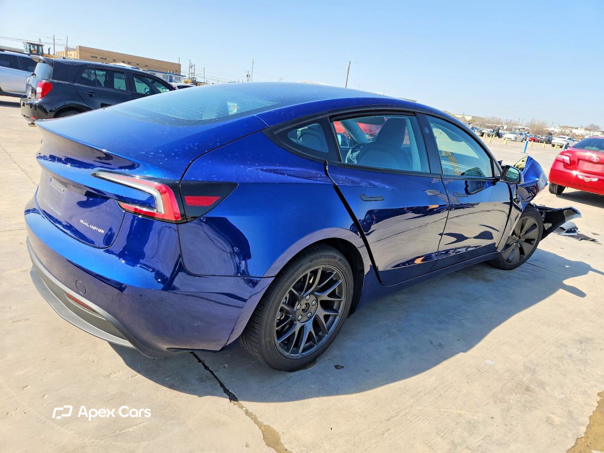 Tesla Model 3 2025