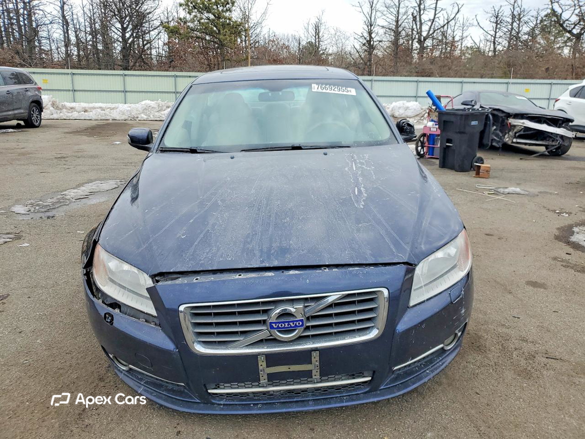 Volvo S80 2011