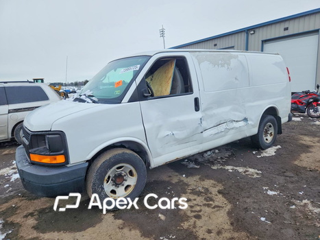 Chevrolet Express 2015 - Image 1 of 5