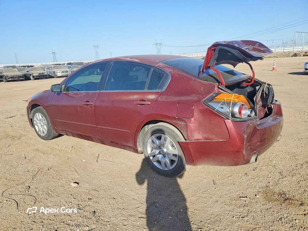 Nissan Altima 2012