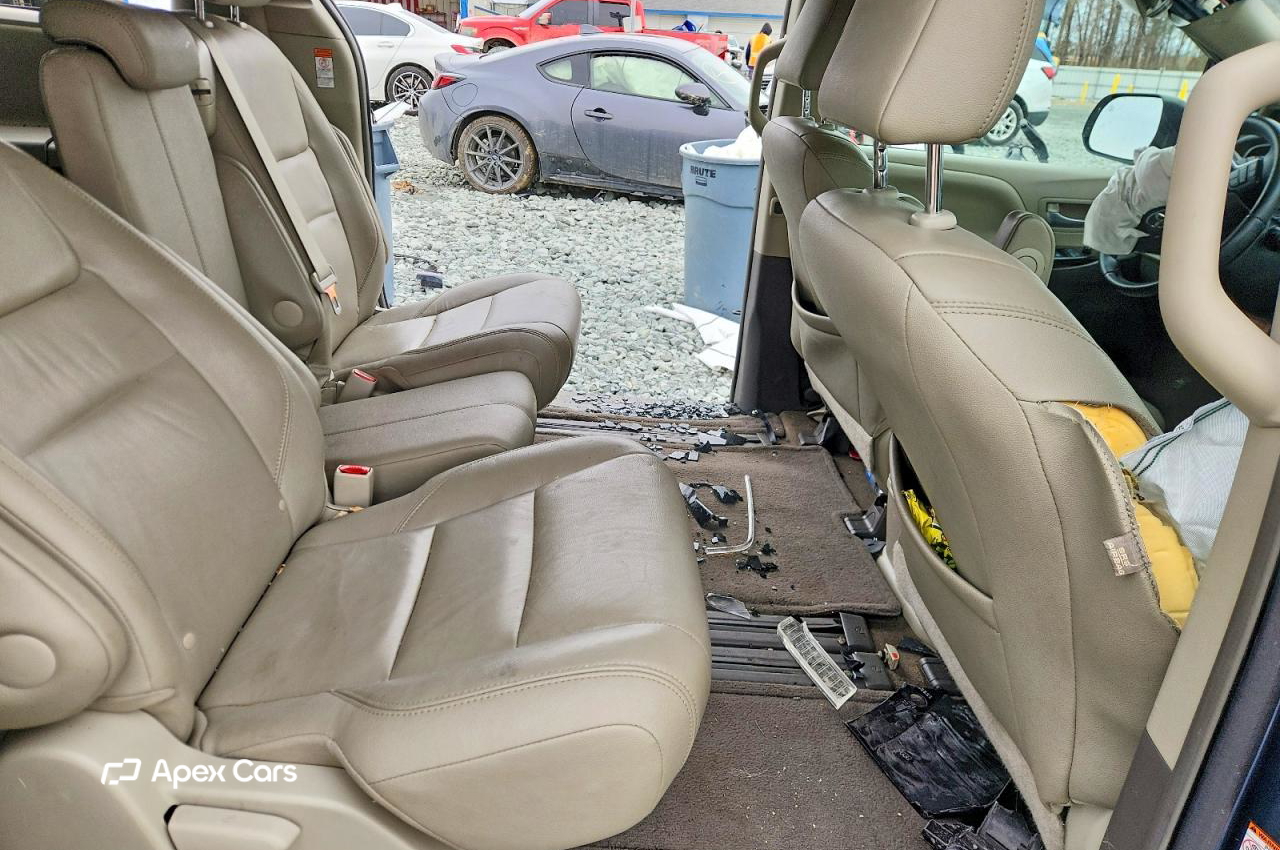Toyota Sienna 2015