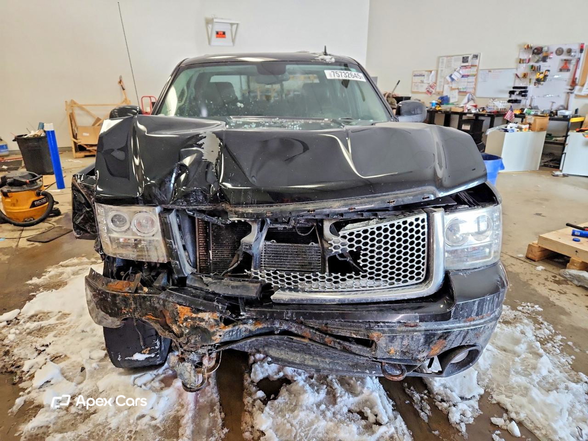 GMC Sierra 2010