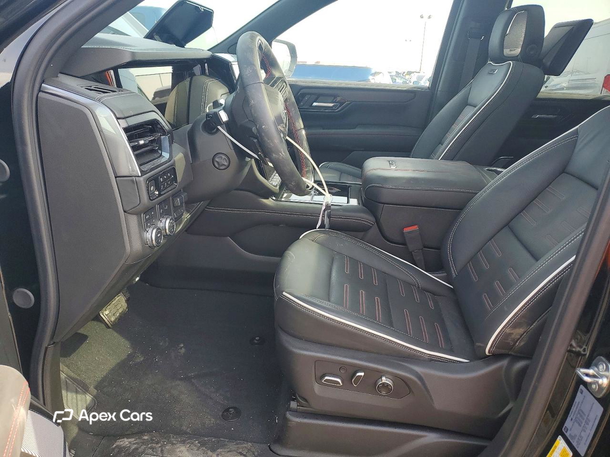 GMC Yukon 2025