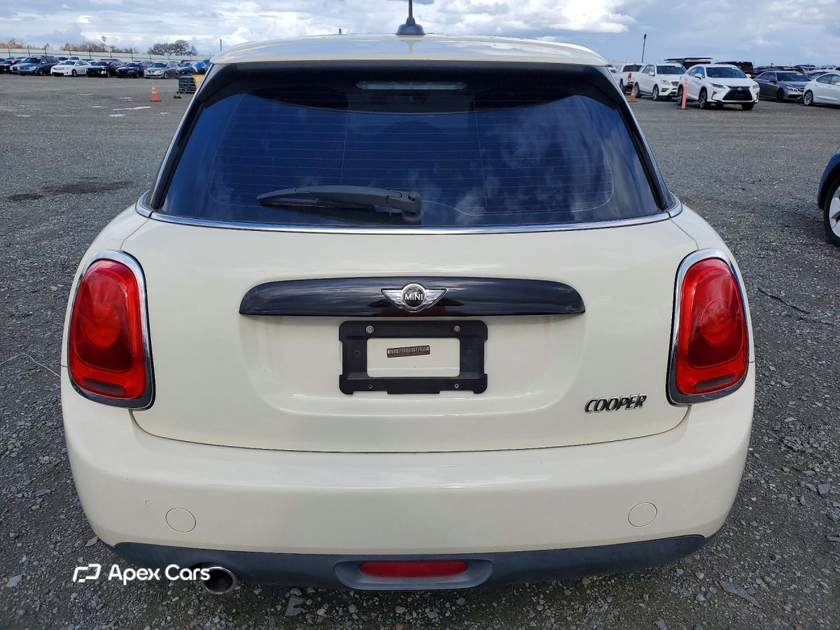 MINI Cooper 2016