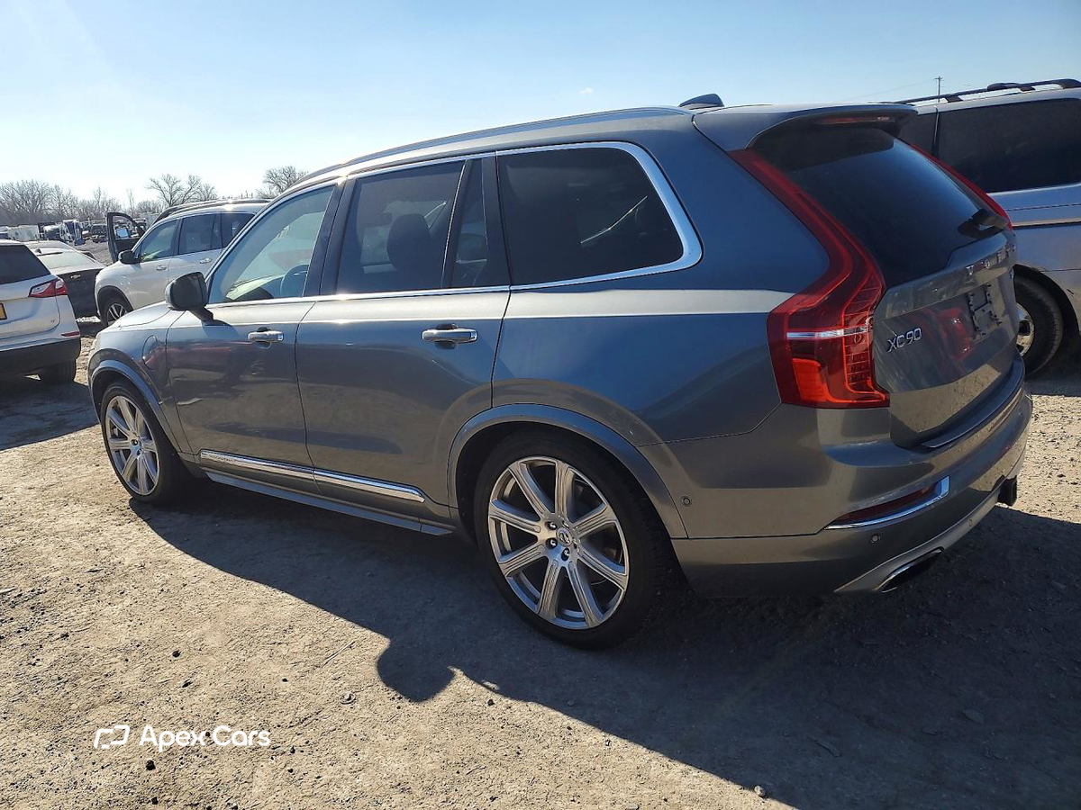 Volvo XC90 2016