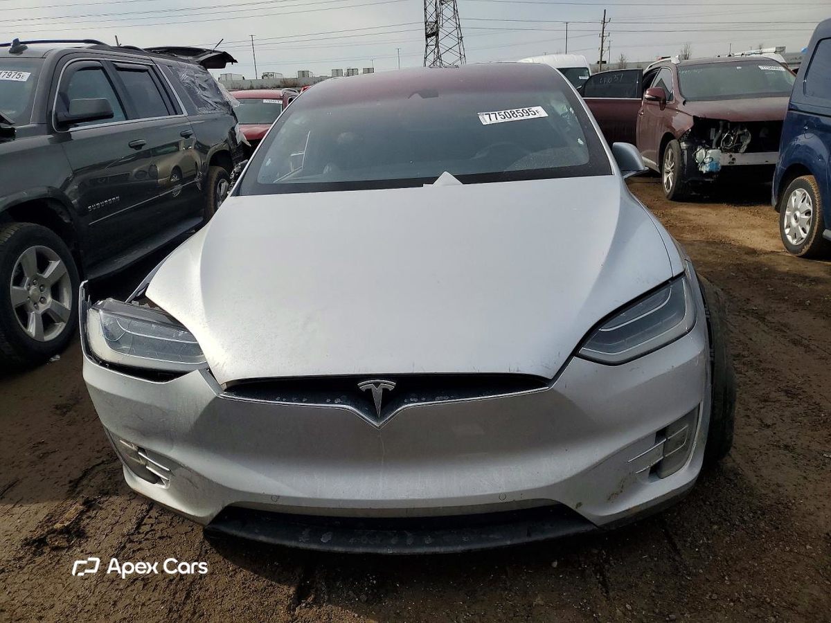 Tesla Model X 2016