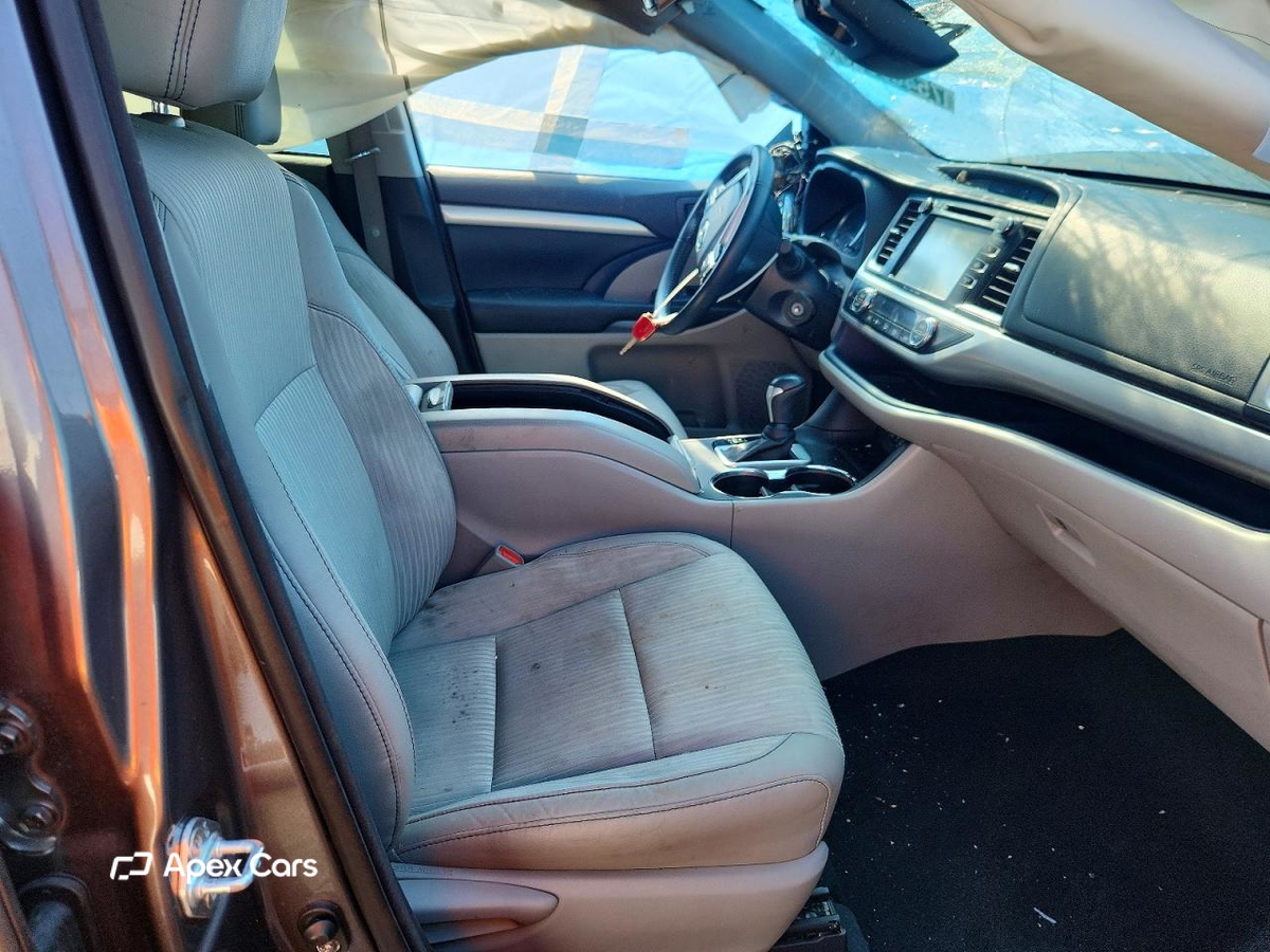 Toyota Highlander 2017