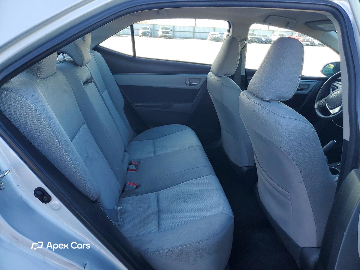 Toyota Corolla 2015