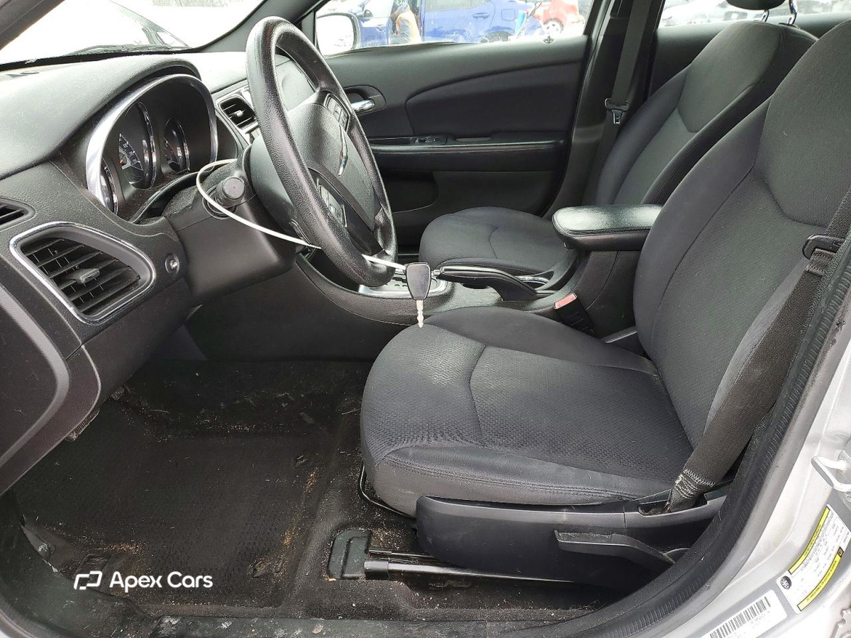 Chrysler 200 2014