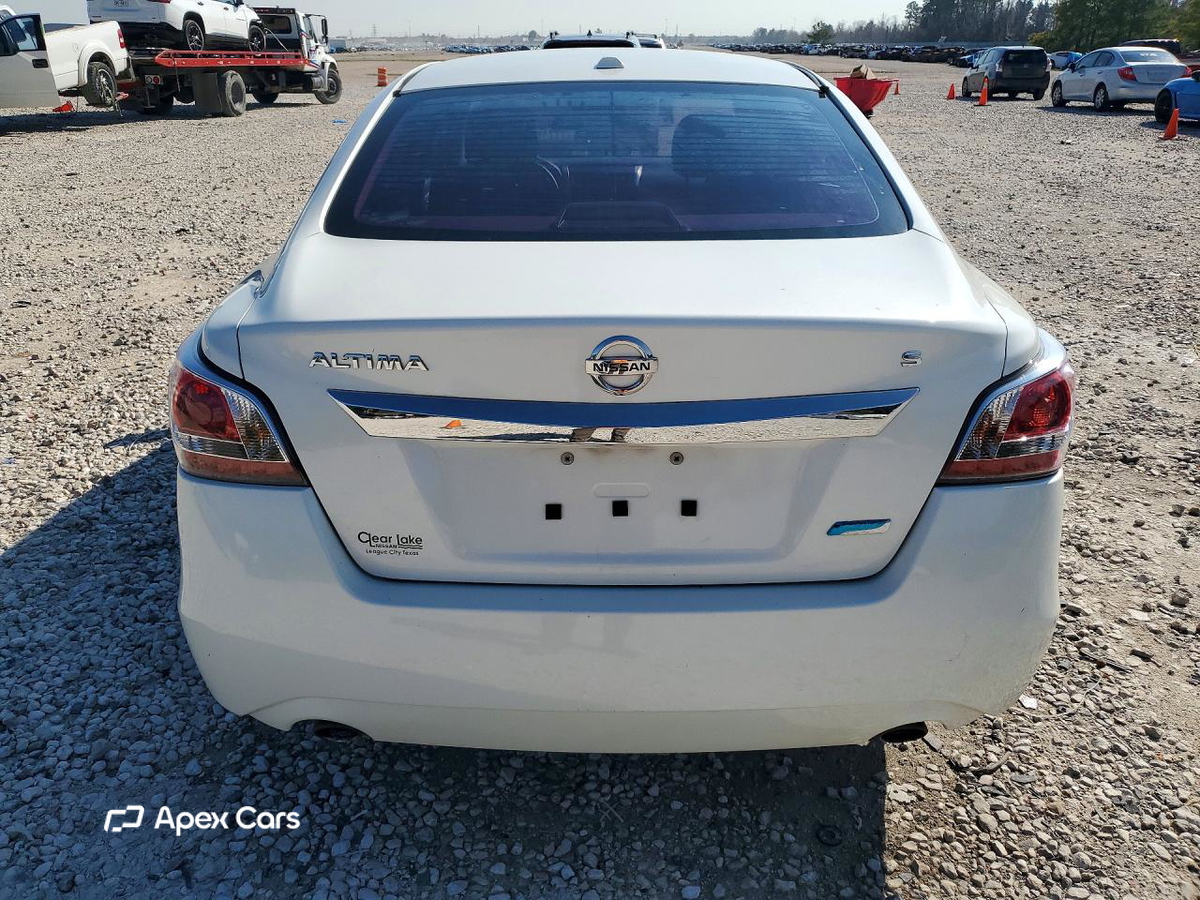 Nissan Altima 2014