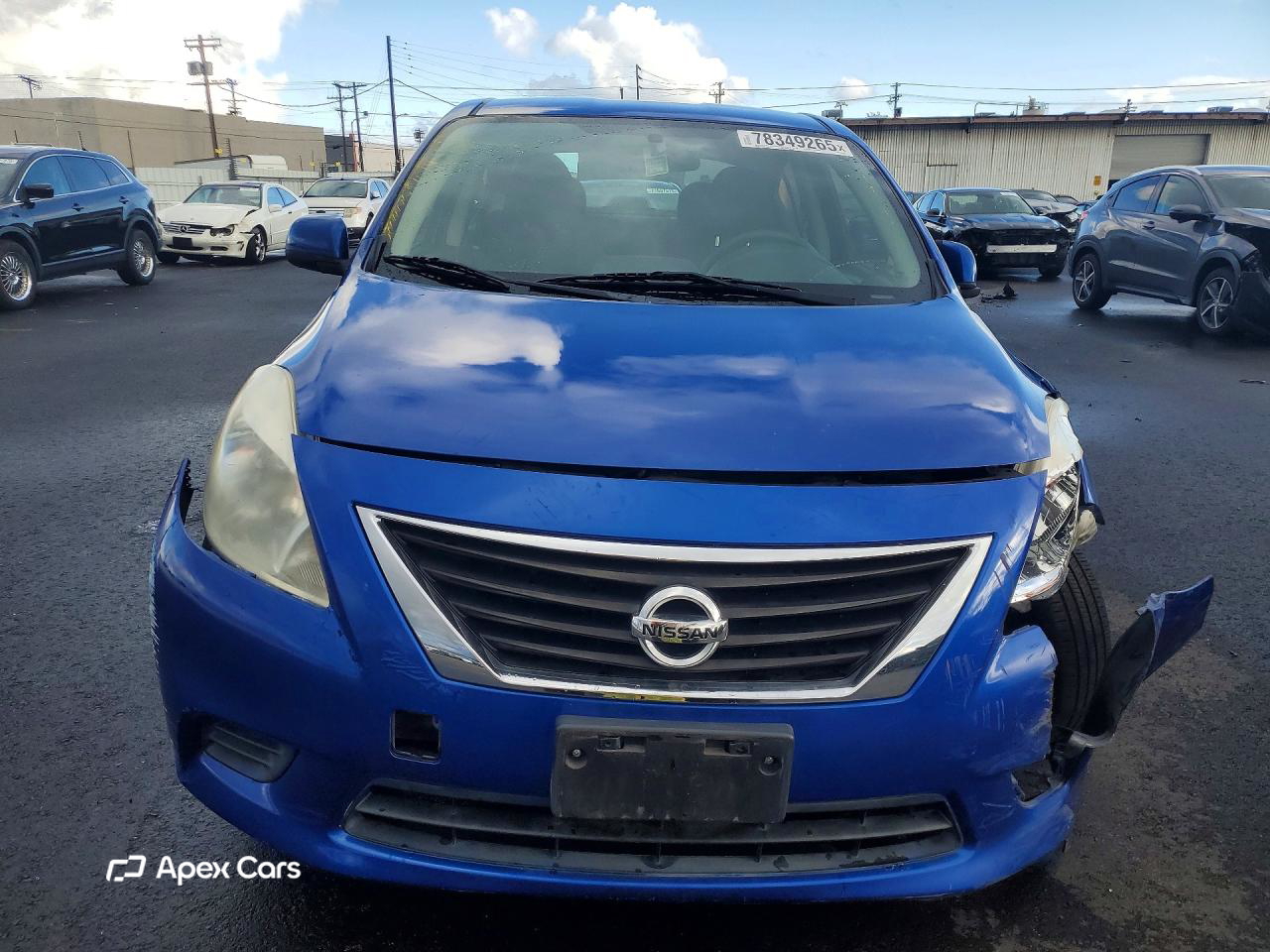 Nissan Versa 2012