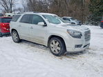GMC Acadia 2016