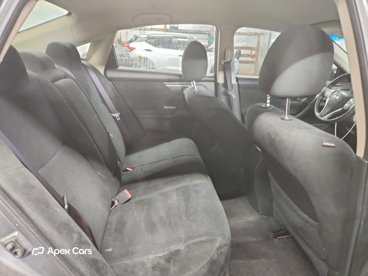 Nissan Altima 2015
