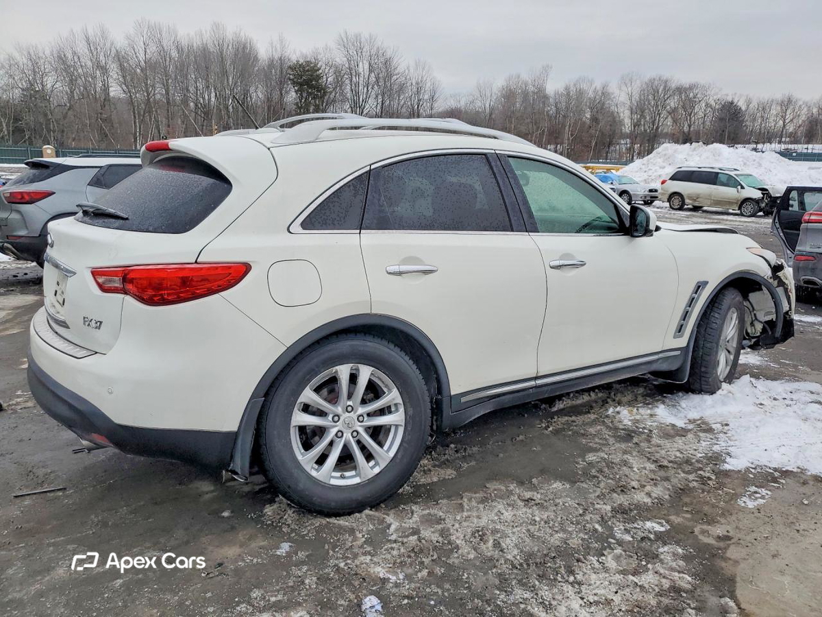 Infiniti FX 2013