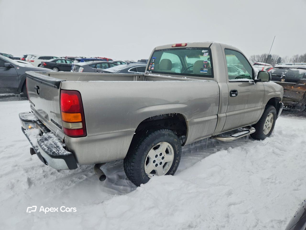 Chevrolet Silverado 2001