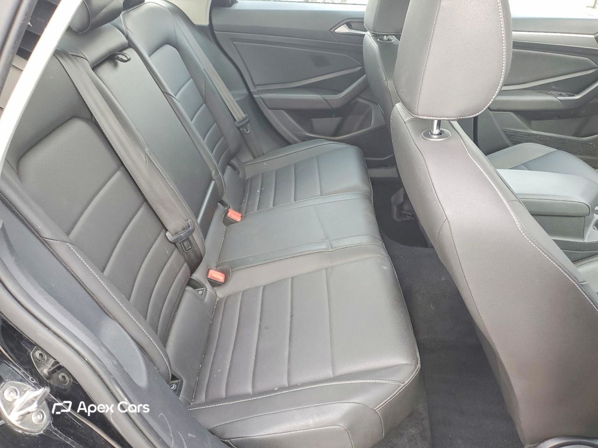 Volkswagen Jetta 2021