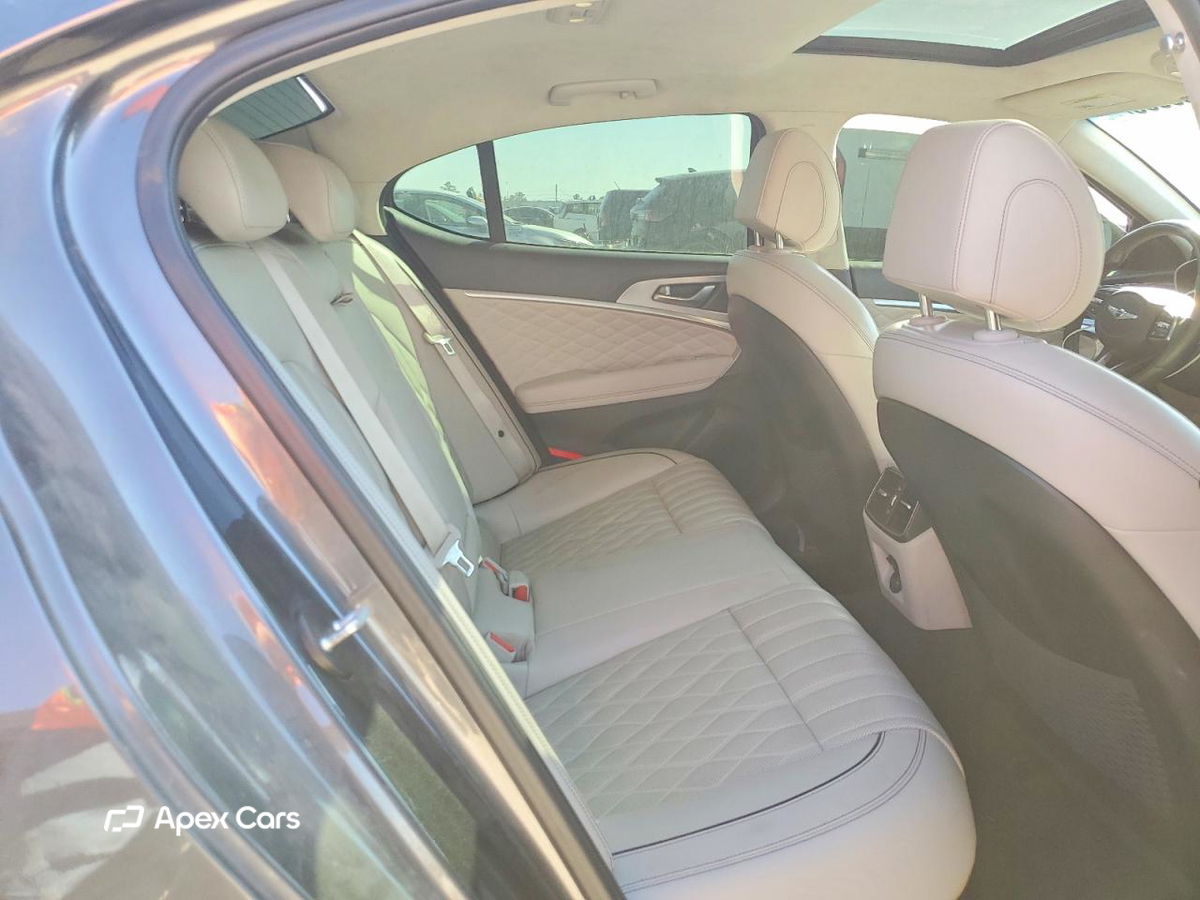 Genesis G70 2021