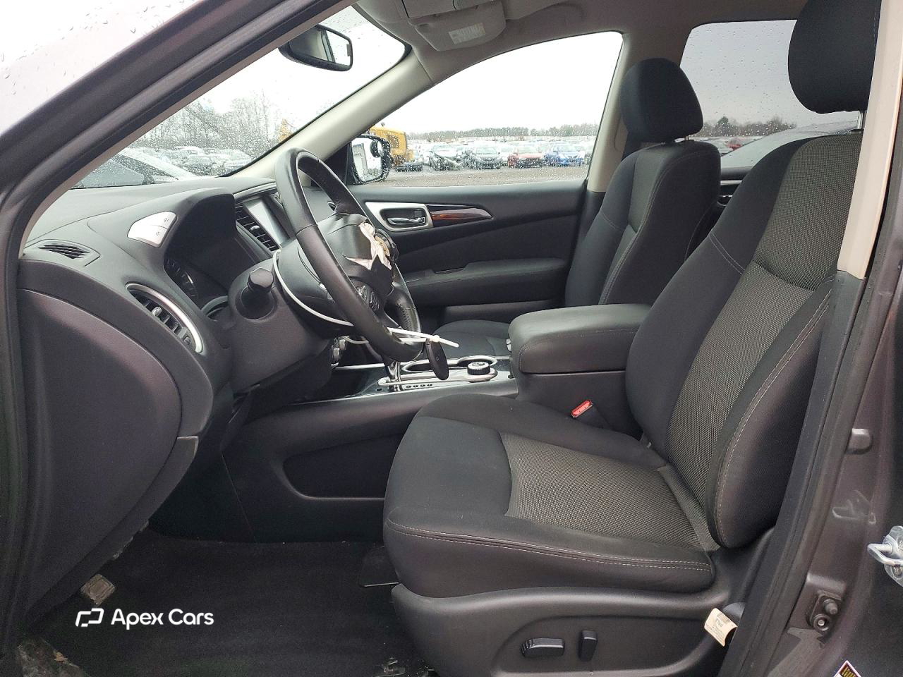 Nissan Pathfinder 2017