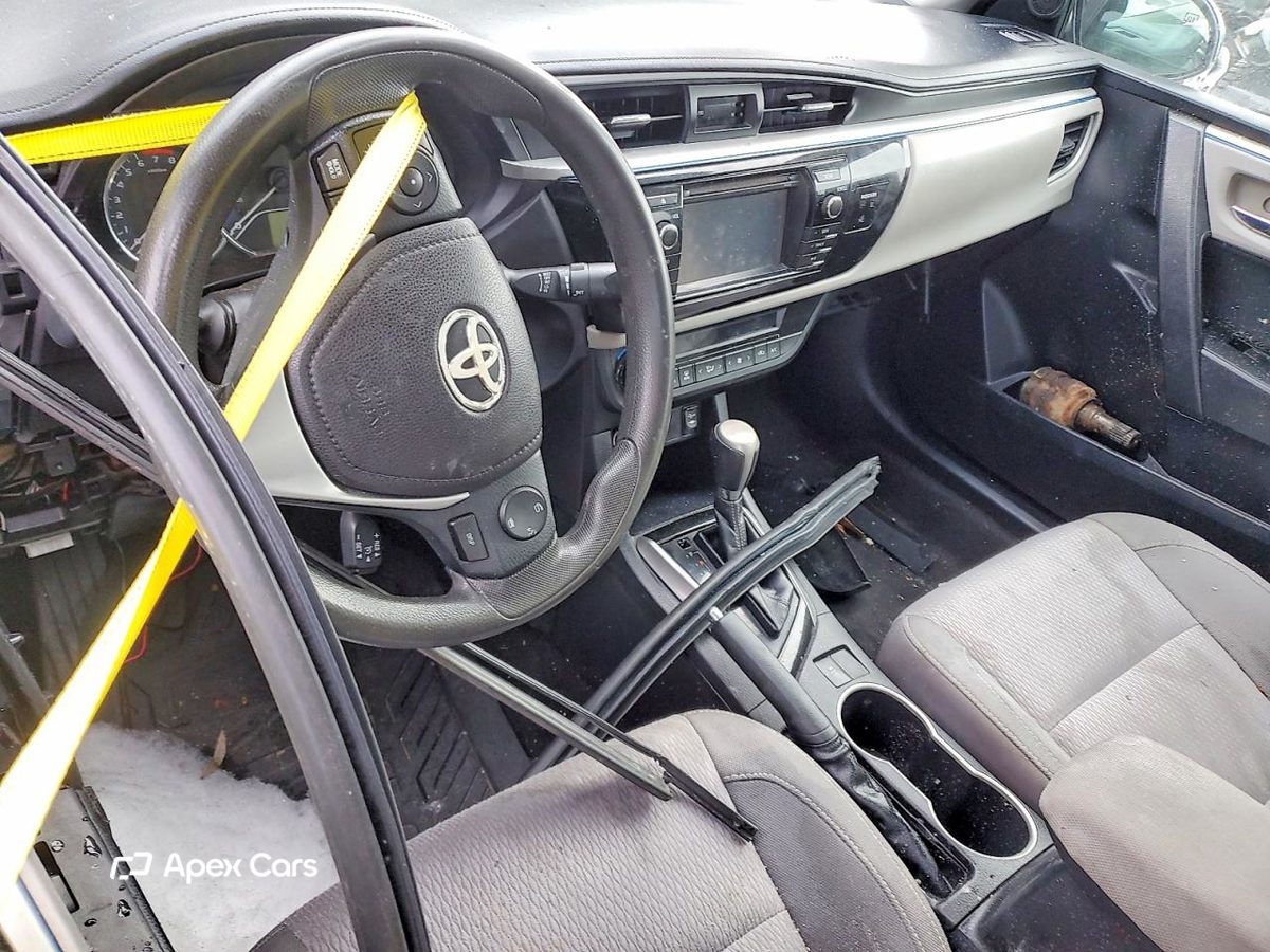 Toyota Corolla 2015