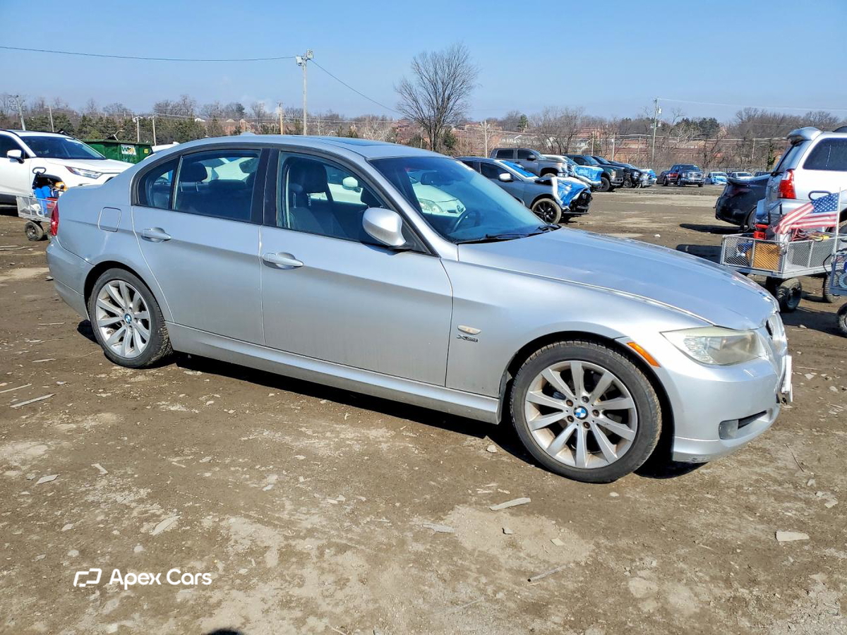 BMW Series 3 2011