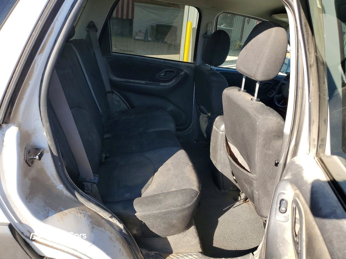 Mazda Tribute 2005