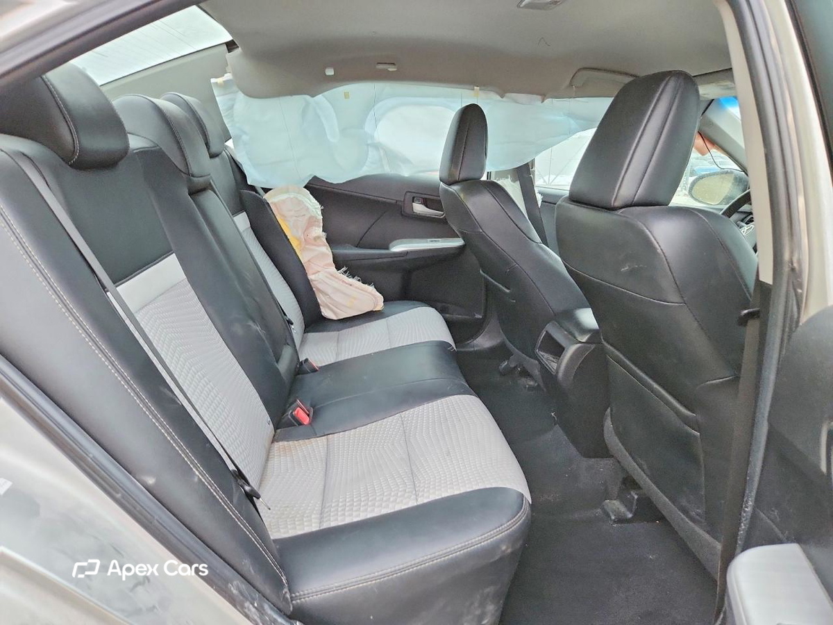 Toyota Camry 2012