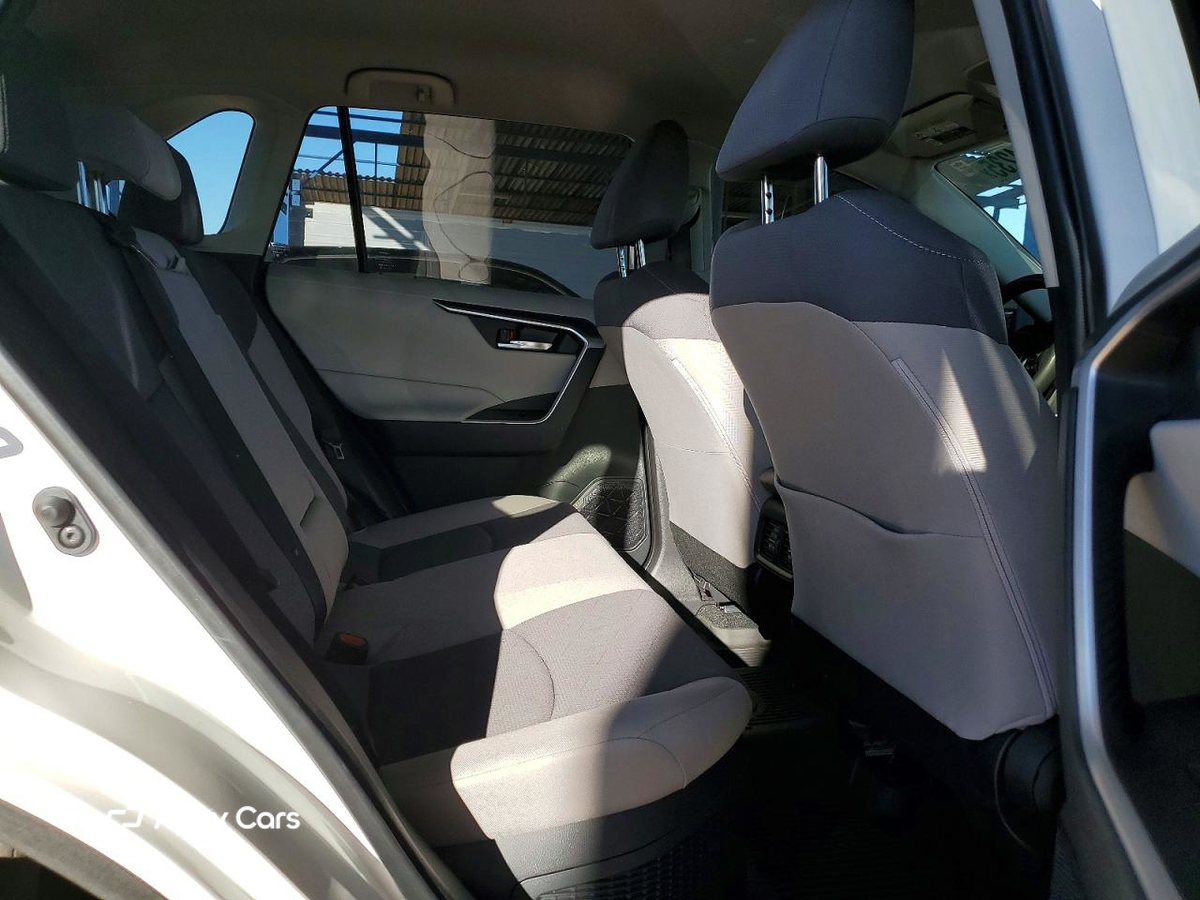 Toyota RAV 4 2025