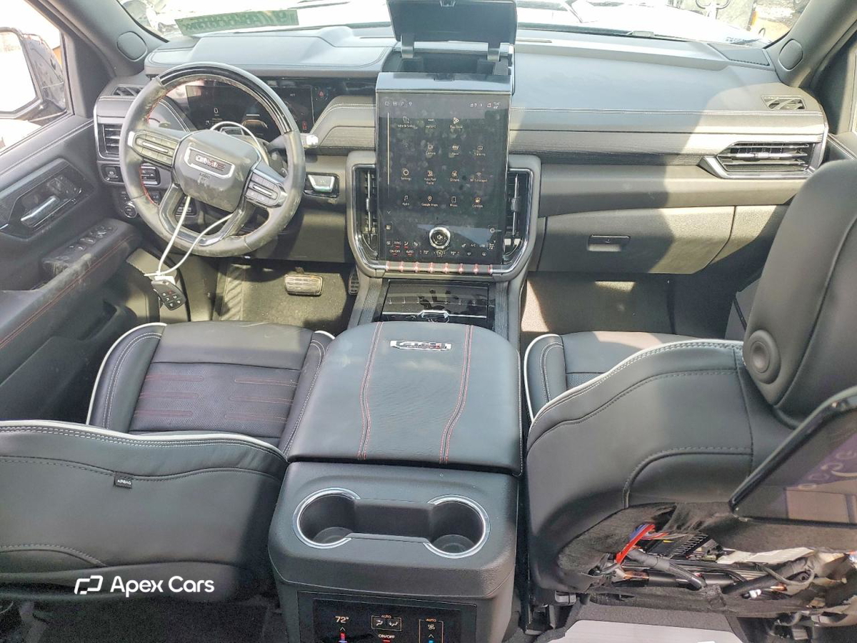 GMC Yukon 2025