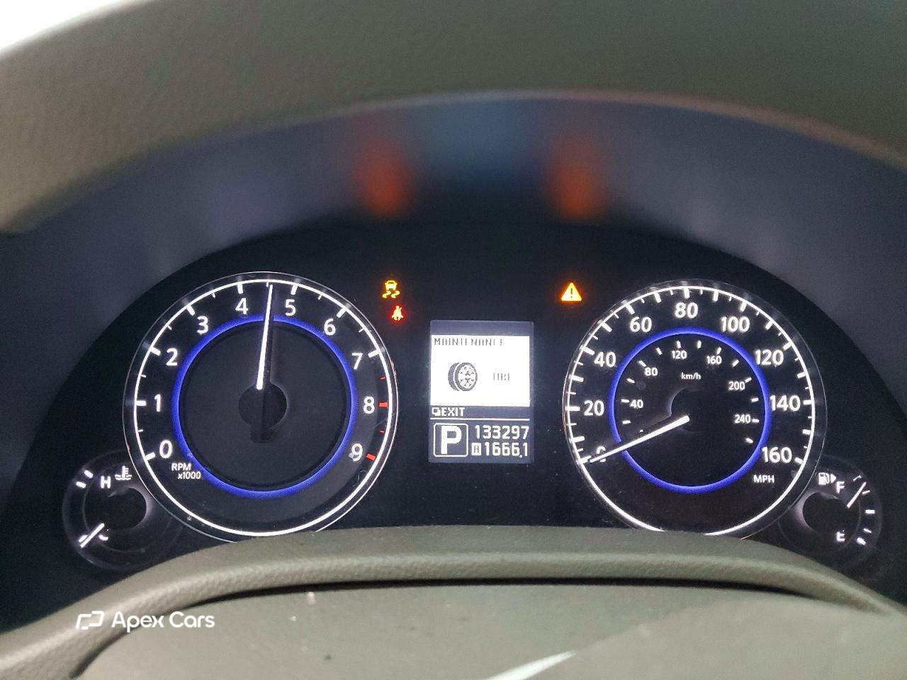 Infiniti G 2011