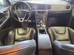 Volvo V60 2015