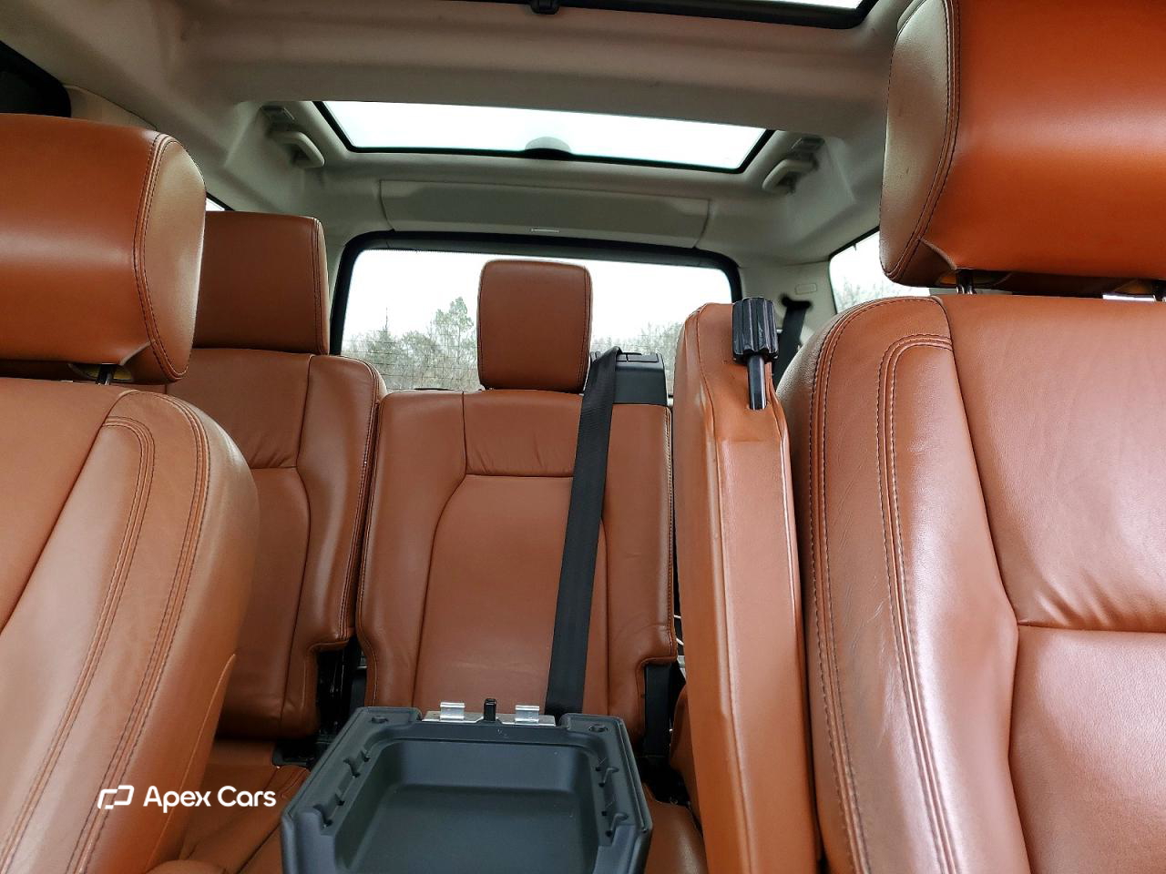 Land Rover LR4 2016