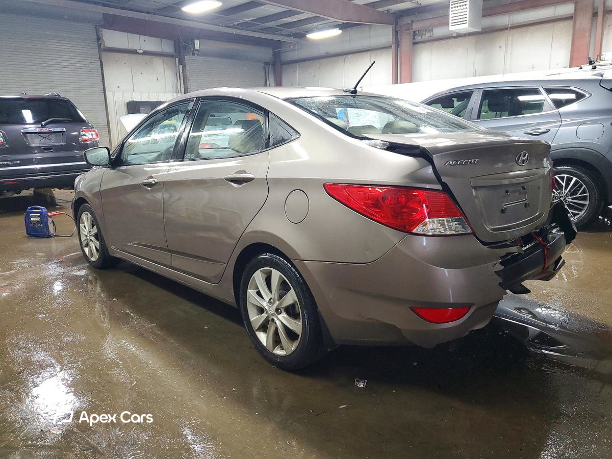 Hyundai Accent 2012