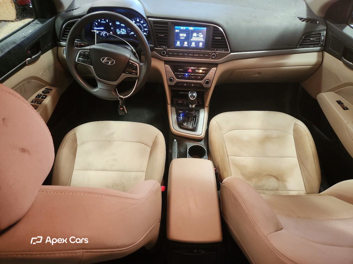 Hyundai Elantra 2017