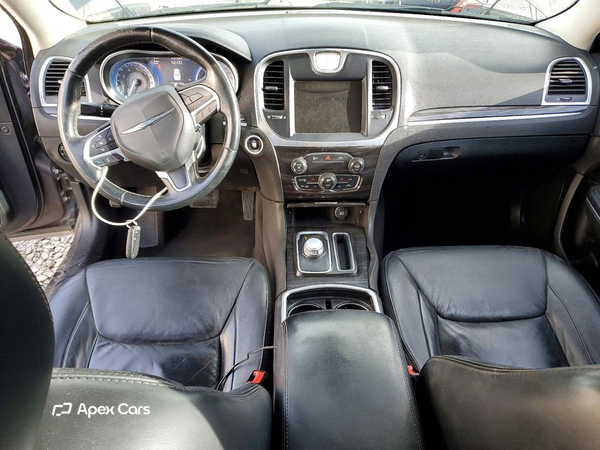 Chrysler 300 2015