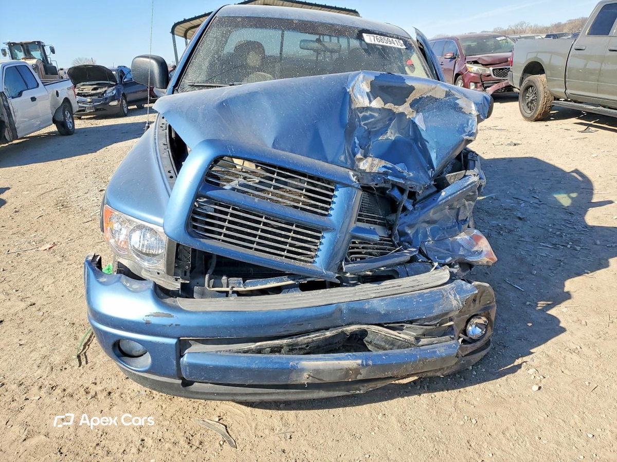 Dodge RAM 2004