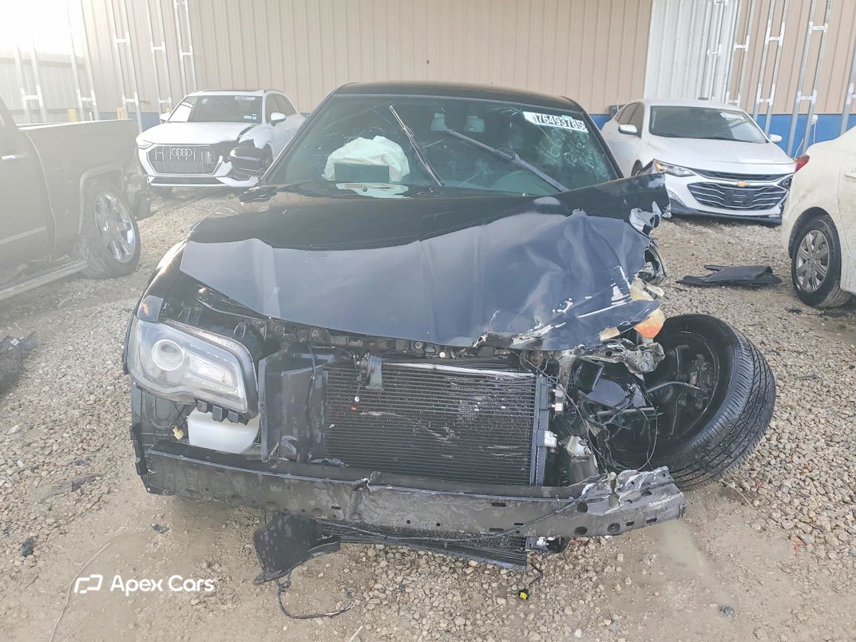 Chrysler 300 2019