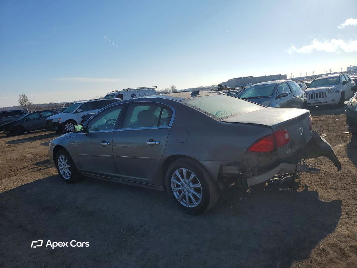 Buick Lucerne 2011