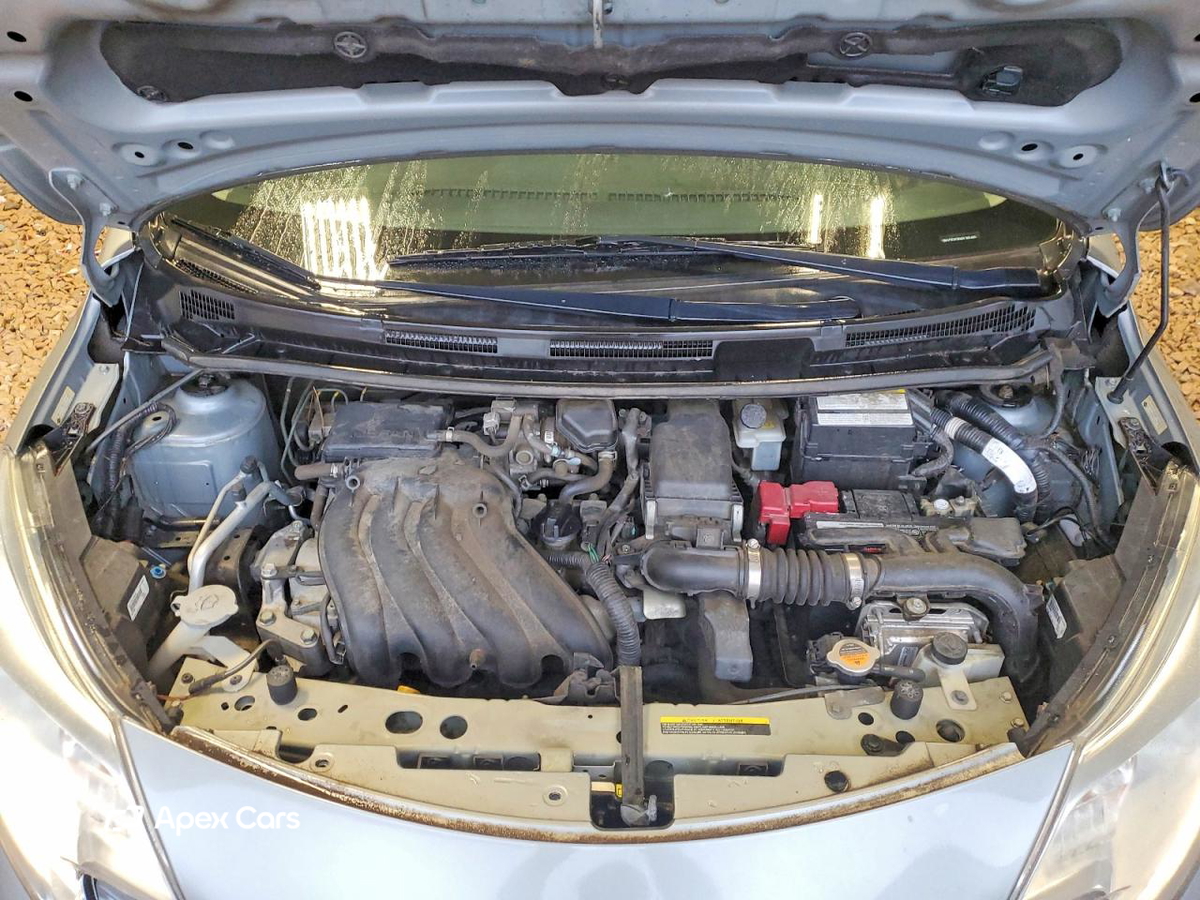 Nissan Versa 2015