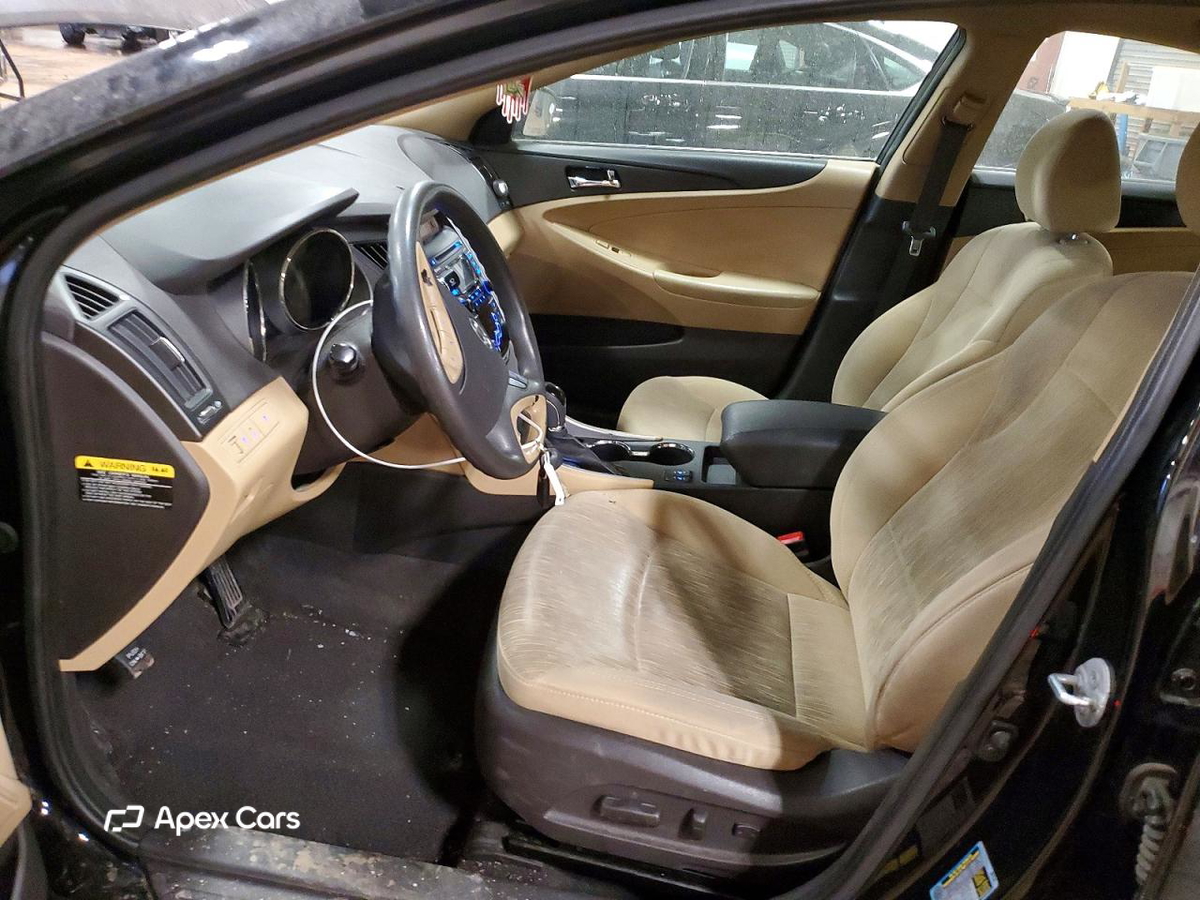 Hyundai Sonata 2013