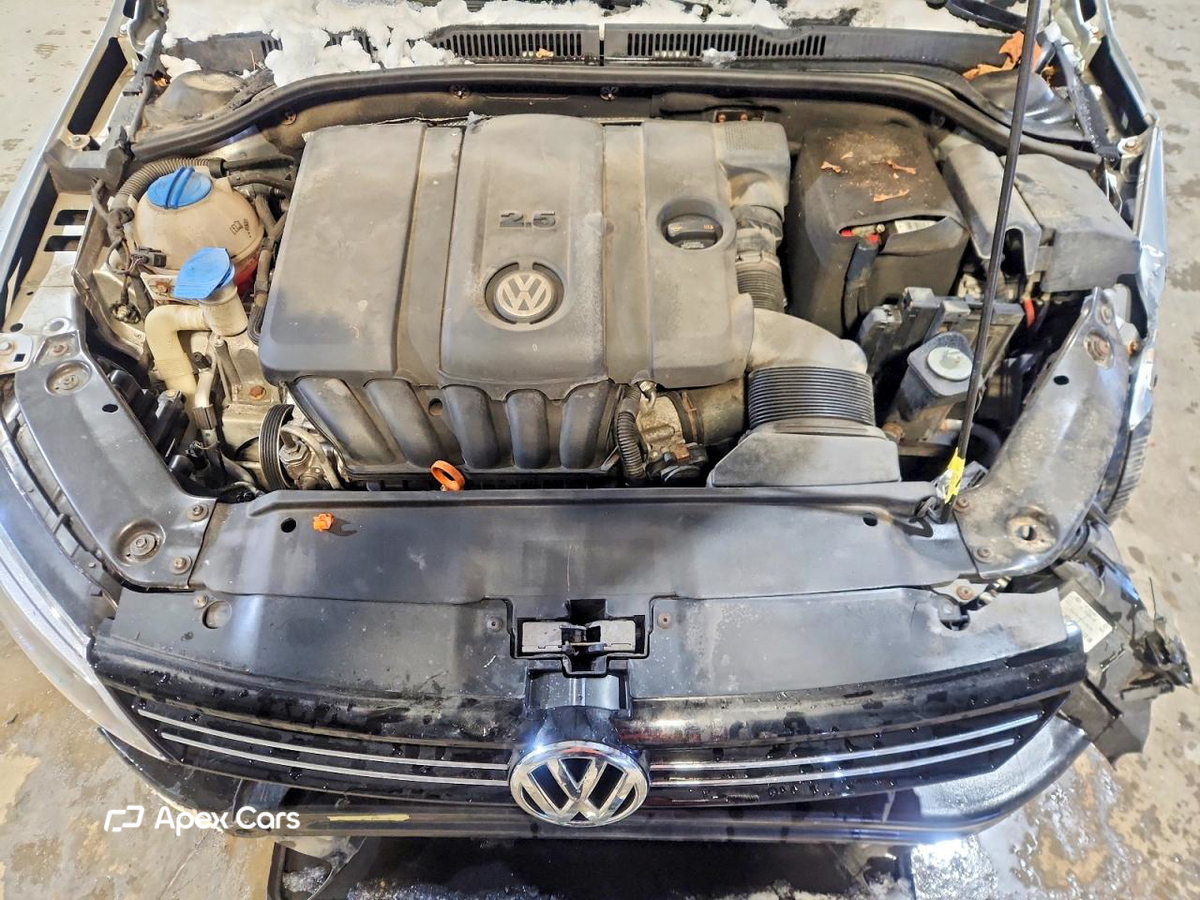 Volkswagen Jetta 2013
