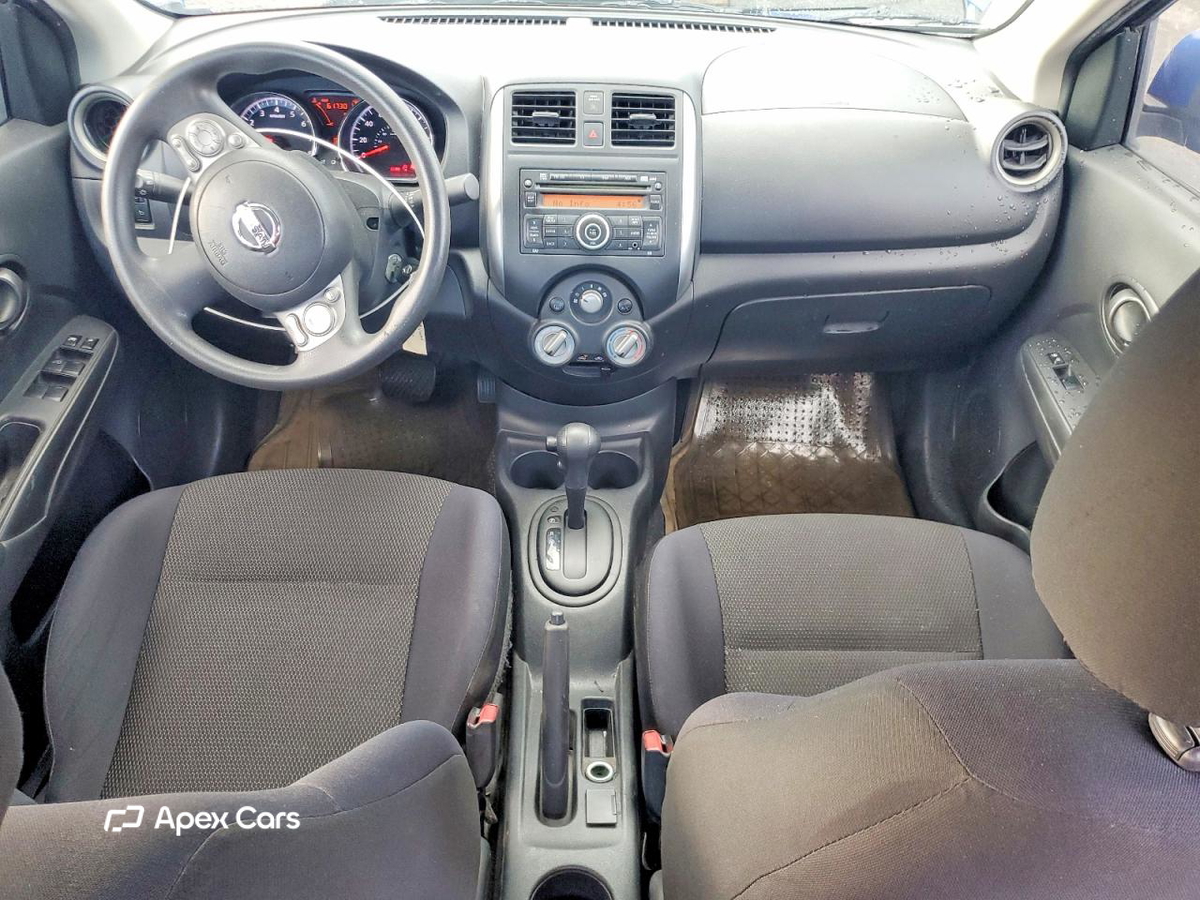 Nissan Versa 2012