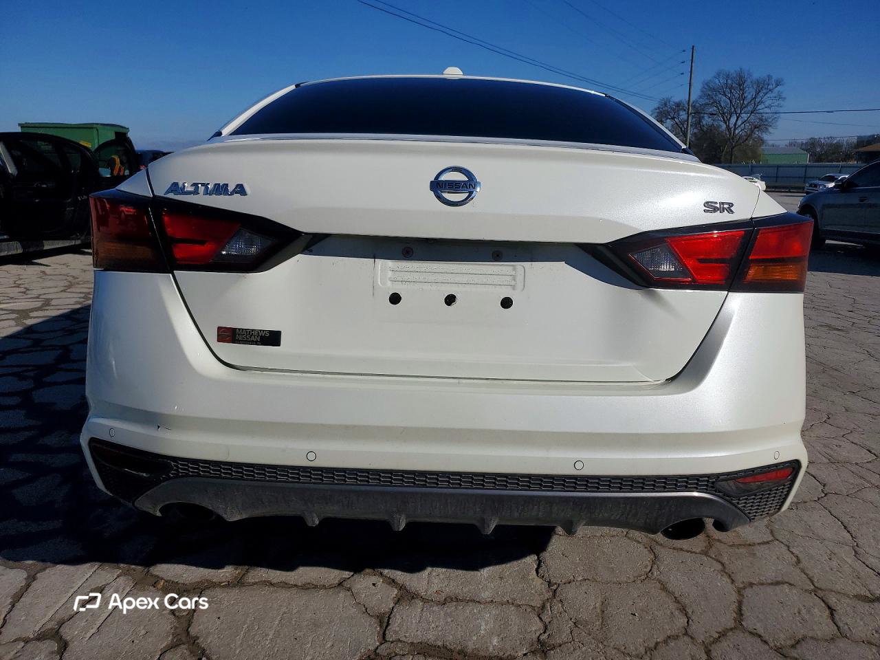 Nissan Altima 2020