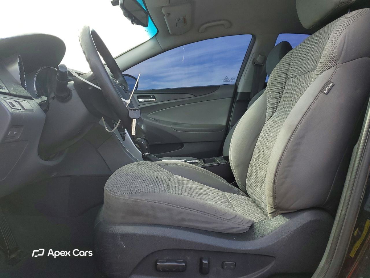 Hyundai Sonata 2013