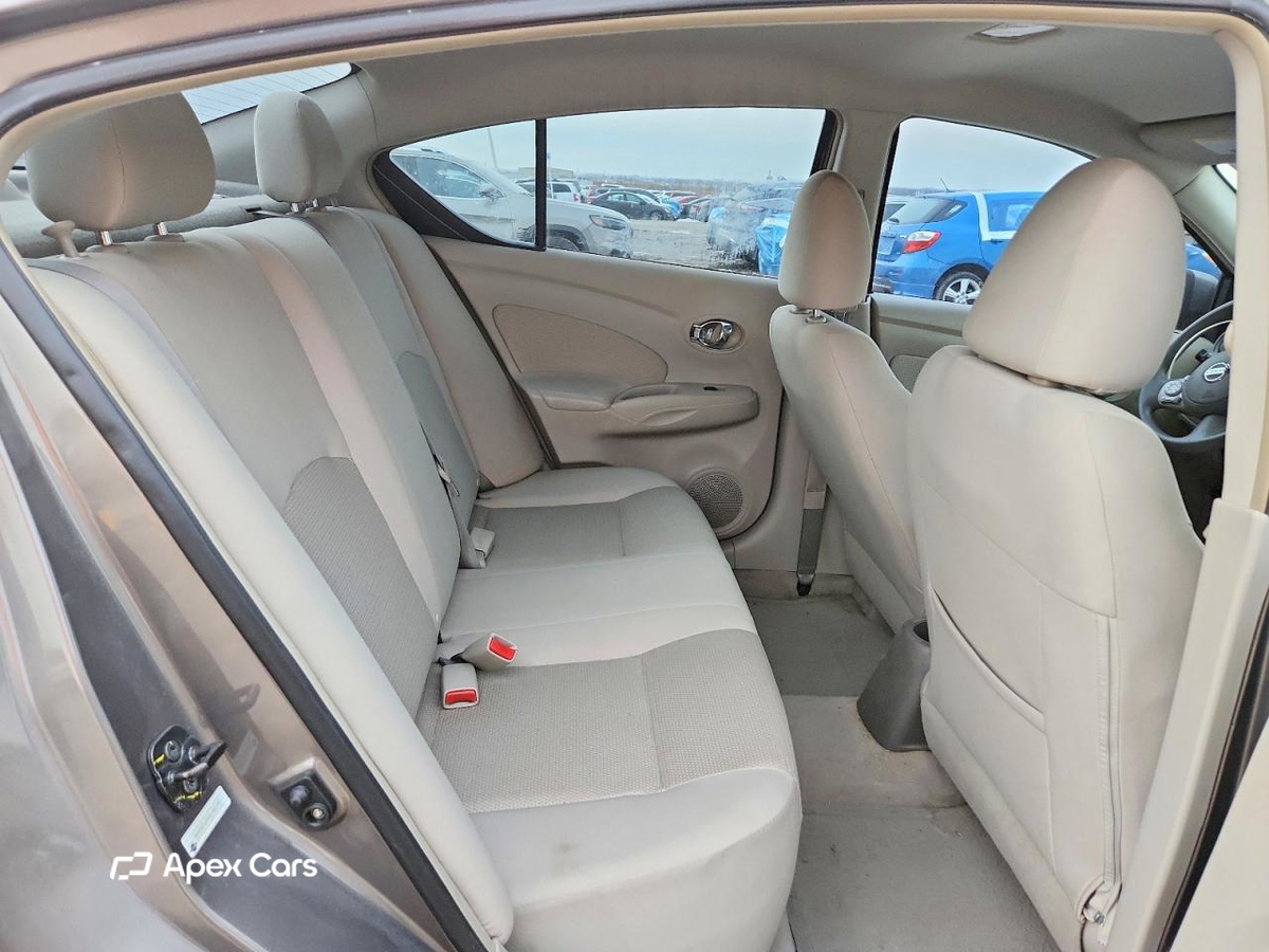 Nissan Versa 2013