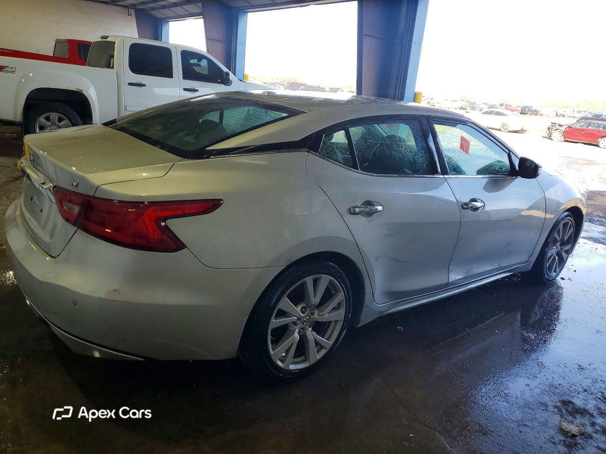 Nissan Maxima 2018