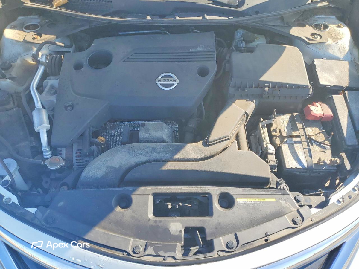 Nissan Altima 2015